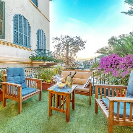 Terrazza • Con Piscina Idromassaggio Parcheggio Gratis • Giardino • Wi-fi *