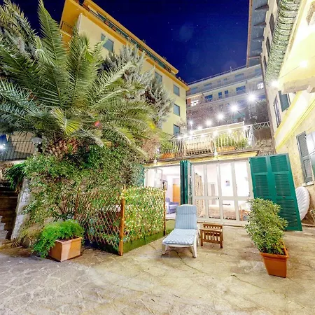 아파트 Terrazza • Con Piscina Idromassaggio Parcheggio Gratis • Giardino • Wi-fi *